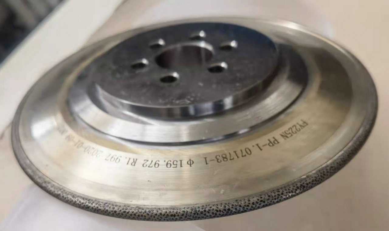 仿形修磨金刚滚轮